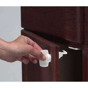 Show details of Magnet Locks by Kidco (4 locks per package - key sold separately).