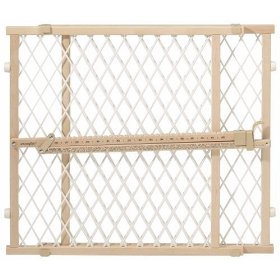 Show details of Evenflo Position and Lock Wood Safety Gate.