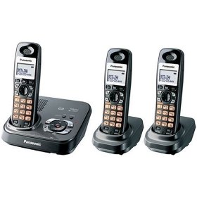 Show details of Panasonic Dect 6.0 Expandable Digital Cordless Answering System - 3 Handset System (KX-TG9333T).