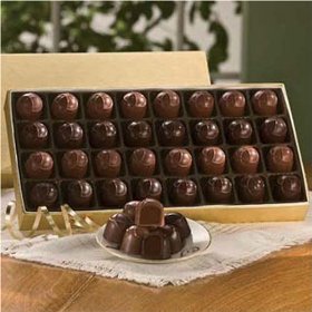 Show details of Mocha and Double Chocolate Truffles (32 pc) - Wisconsin Cheeseman.