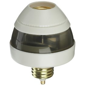 Show details of First Alert PIR720RN Motion Sensing Light Socket.